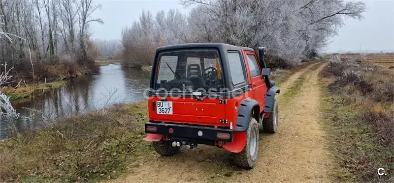 Usado Suzuki Samurai 69 CV (50 kW) 1995 Rojo SUV
