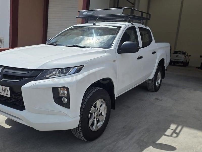 Usado Mitsubishi L200 150 CV (110 kW) 2020 Blanco Pickup/Camioneta