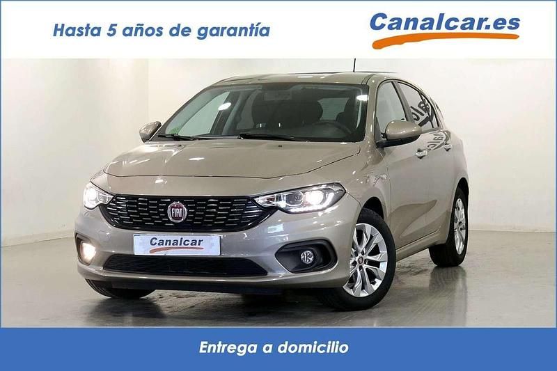 Beige Usado 2018 Fiat Tipo Easy Utilitario | 9977 € (Precio justo) - Imagen 1/4