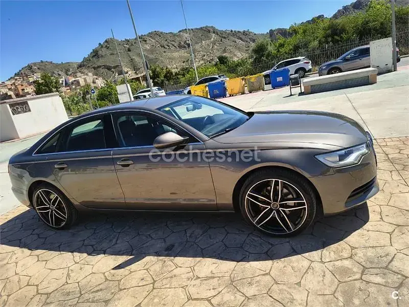 Usado Audi A6 204 CV (150 kW) 2012 Beige Berlina