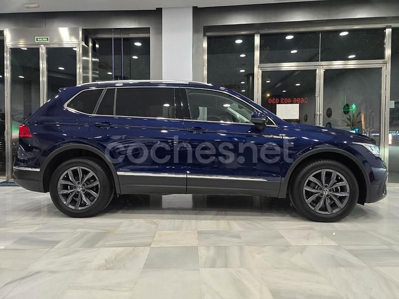 Usado VW Tiguan Allspace Life 150 CV (110 kW) 2023 Azul SUV
