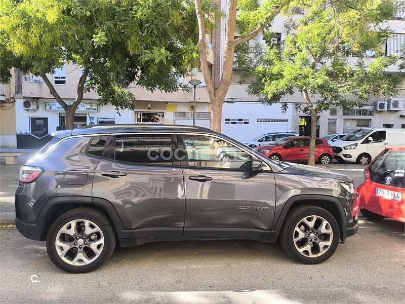 Usado Jeep Compass Limited 140 CV (102 kW) 2018 Marrón SUV