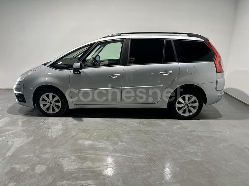 Usado Citroën Grand C4 Picasso Seduction 112 CV (82 kW) 2012 Plateado Monovolumen