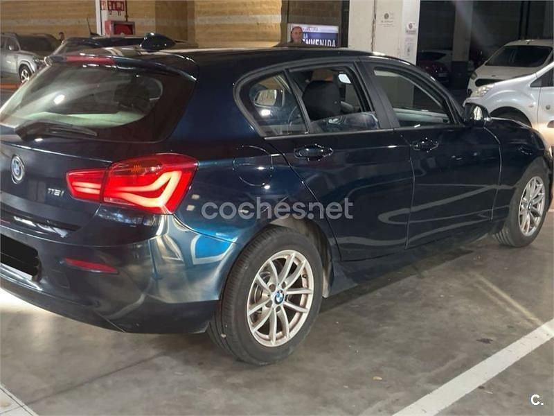Usado BMW 116 Advantage 136 CV (100 kW) 2016 Azul Utilitario