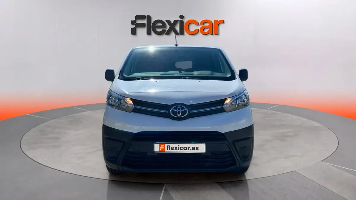 Usado Toyota Proace Comfort 102 CV (75 kW) 2019 Blanco Monovolumen