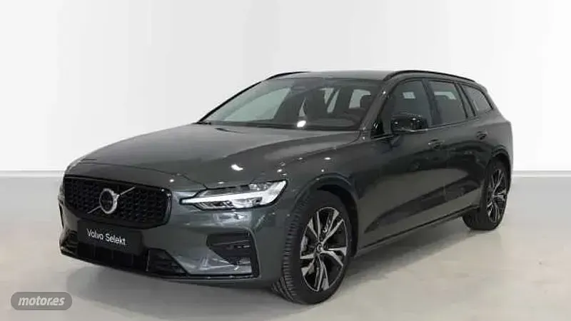 Nuevo Volvo V60 Plus 2026 Verde Familiar
