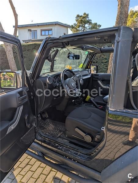 Usado Jeep Wrangler Rubicon 284 CV (208 kW) 2015 Negro SUV