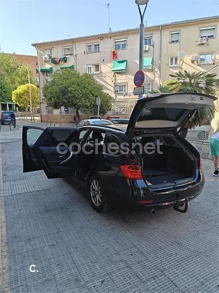Usado BMW 316 116 CV (85 kW) 2013 Negro Familiar