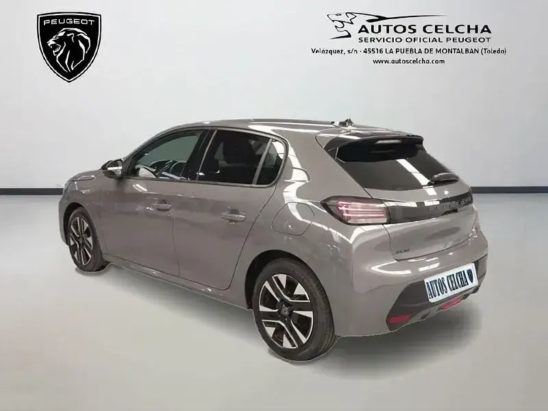 Nuevo Peugeot 208 Allure 100 CV (73 kW) 2026 Gris / plata Utilitario