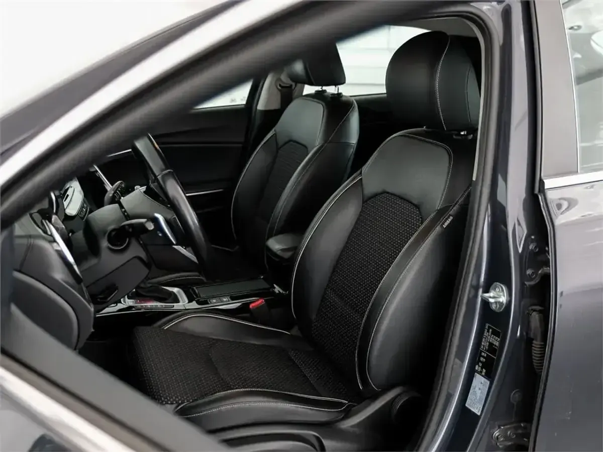 Usado Kia XCeed 141 CV (103 kW) 2021 Gris SUV
