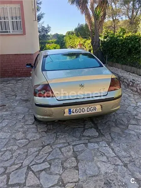 Usado Peugeot 407 136 CV (100 kW) 2005 Beige Berlina