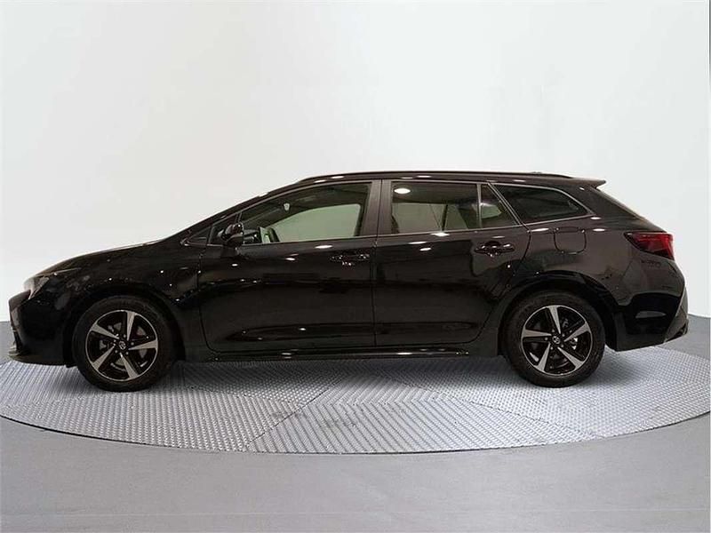 Usado Toyota Corolla Active 140 CV (102 kW) 2025 Negro azabache Familiar