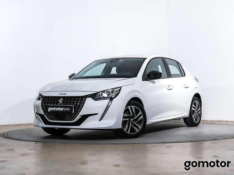 Usado Peugeot 208 Active 102 CV (75 kW) 2023 Blanco Utilitario