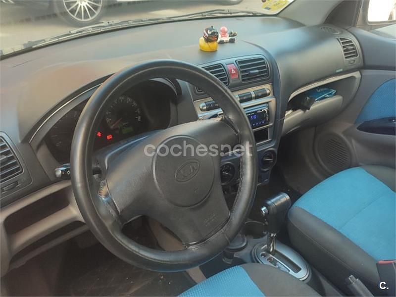 Usado Kia Picanto EX 65 CV (47 kW) 2004 Azul Utilitario
