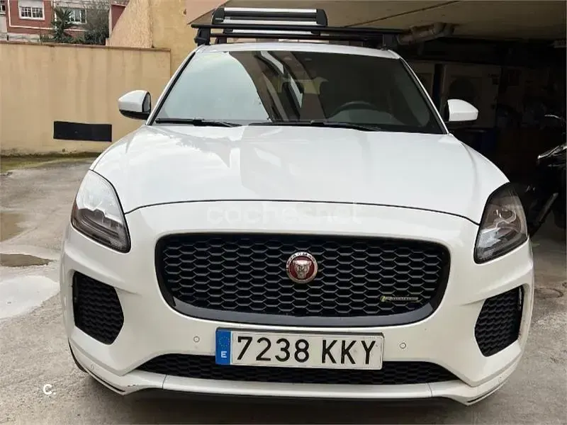 Usado Jaguar E-Pace 180 CV (132 kW) 2018 Blanco SUV