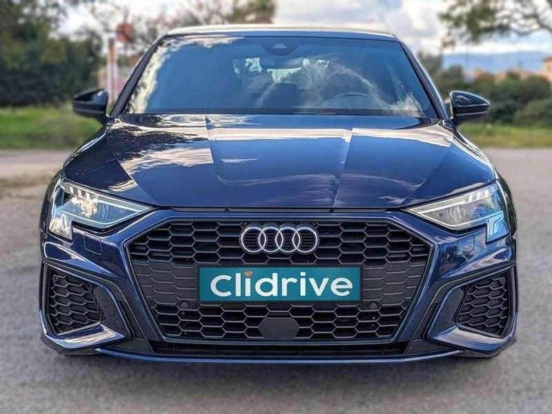 Usado Audi A3 S-Line 150 CV (110 kW) 2021 Azul Berlina