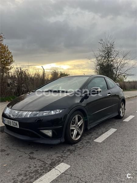 Usado Honda Civic Type S 140 CV (102 kW) 2008 Negro Berlina