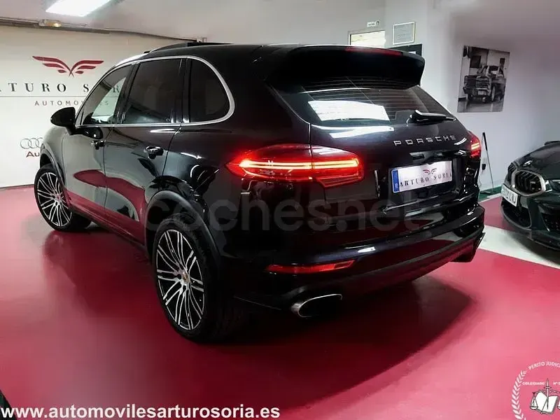 Usado Porsche Cayenne Platinum Edition 262 CV (192 kW) 2016 Negro SUV