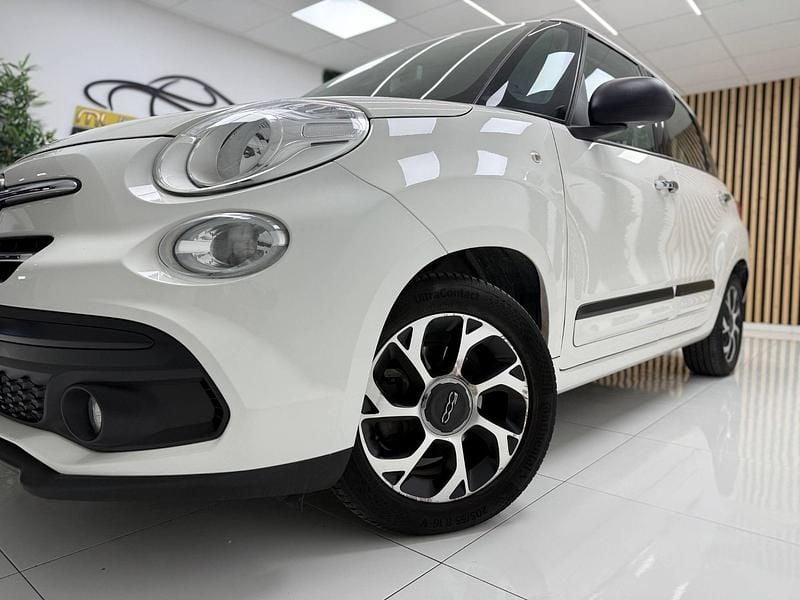 Usado Fiat 500L Lounge 95 CV (69 kW) 2019 Beige Monovolumen