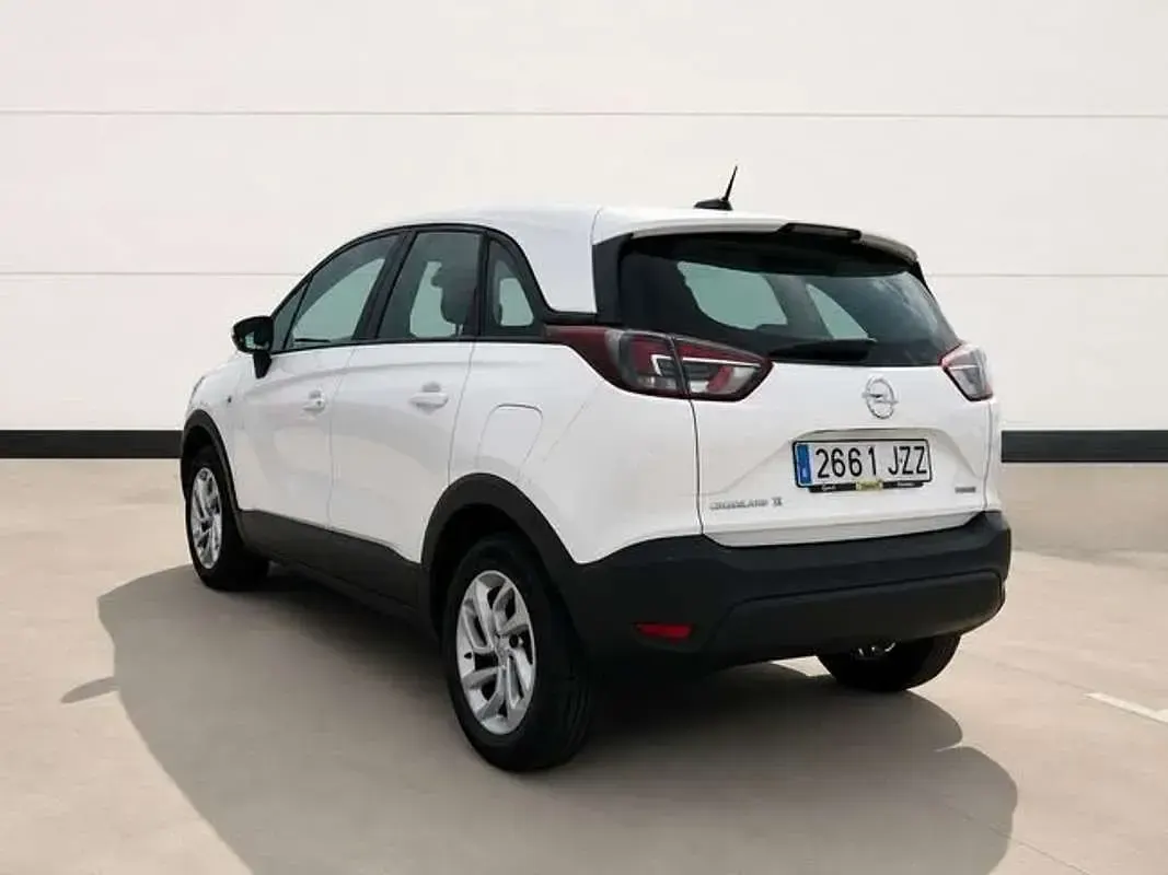 Usado Opel Crossland X Selective 131 CV (96 kW) 2017 Blanco SUV