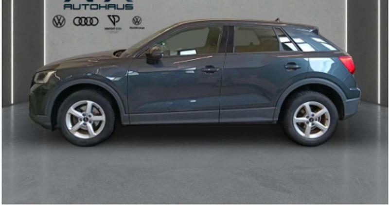 Usado Audi Q2 150 CV (110 kW) 2023 Gris SUV