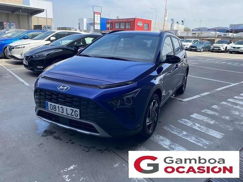 Usado Hyundai Bayon 101 HP (74 kW) 2022 Azul SUV