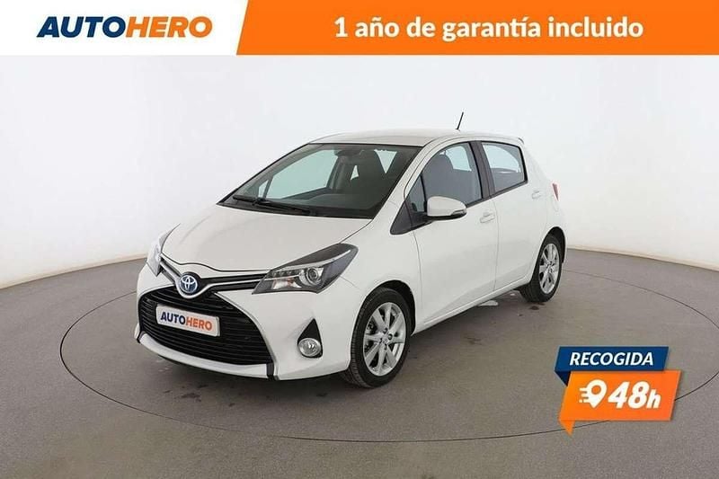 Blanco Usado 2015 Toyota Yaris Hybrid City Berlina | 13.599 € (Precio justo) - Imagen 1/3