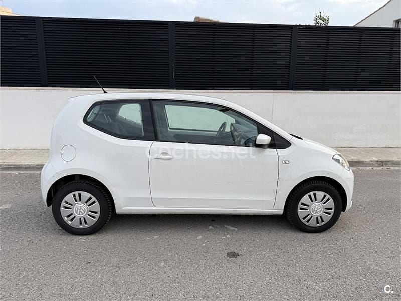 Usado VW up! high up! 60 CV (44 kW) 2014 Blanco Utilitario
