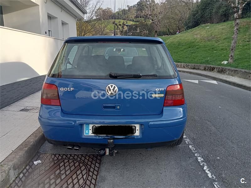 Usado VW Golf IV GTI 150 CV (110 kW) 2001 Azul Berlina
