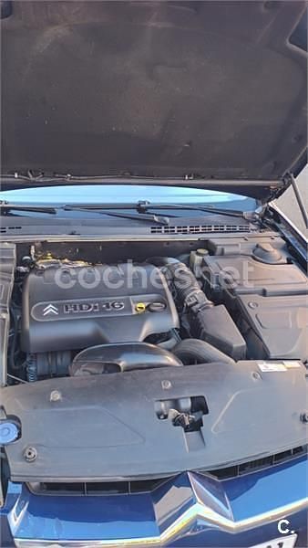 Usado Citroën C5 Exclusive 138 HP (101 kW) 2005 Azul Sedan