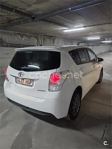 Usado Toyota Verso Advance 124 CV (91 kW) 2013 Blanco Monovolumen