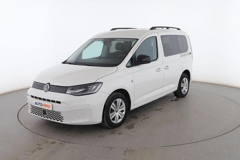 Blanco Usado 2022 VW Caddy Life Monovolumen | 26.399 € (Un poco caro) - Imagen 1/3