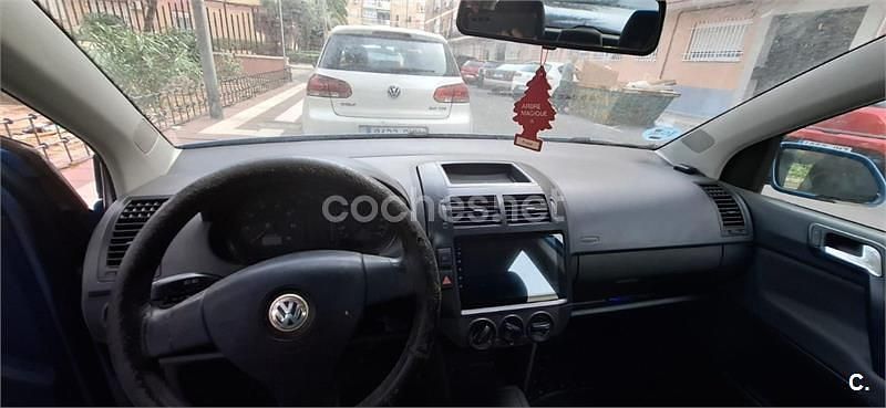 Usado VW Polo Match 80 CV (58 kW) 2007 Azul Utilitario