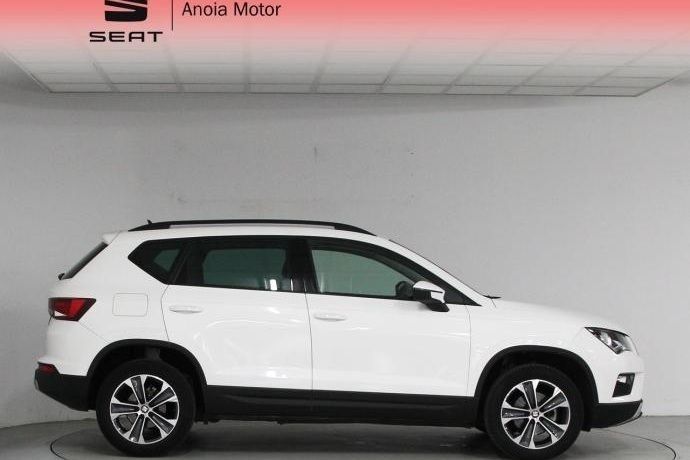 Usado Seat Ateca Style 110 CV (80 kW) 2020 Blanco SUV