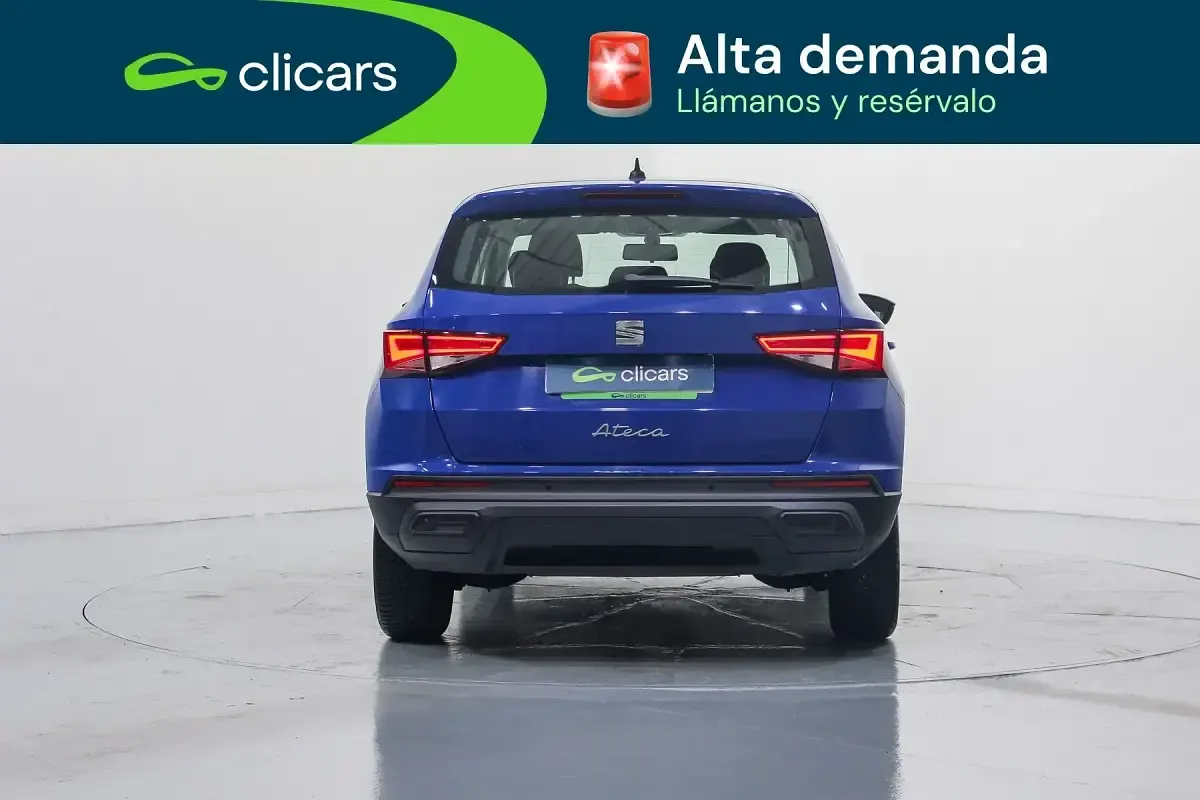 Usado Seat Ateca Reference 110 CV (80 kW) 2021 Azul SUV
