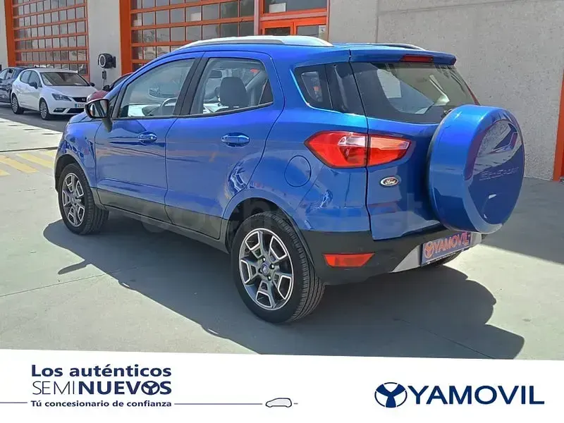 Usado Ford Ecosport Titanium 91 CV (66 kW) 2015 Azul SUV