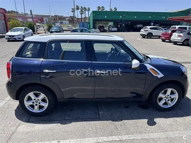 Usado Mini One Countryman 98 CV (72 kW) 2011 Azul SUV