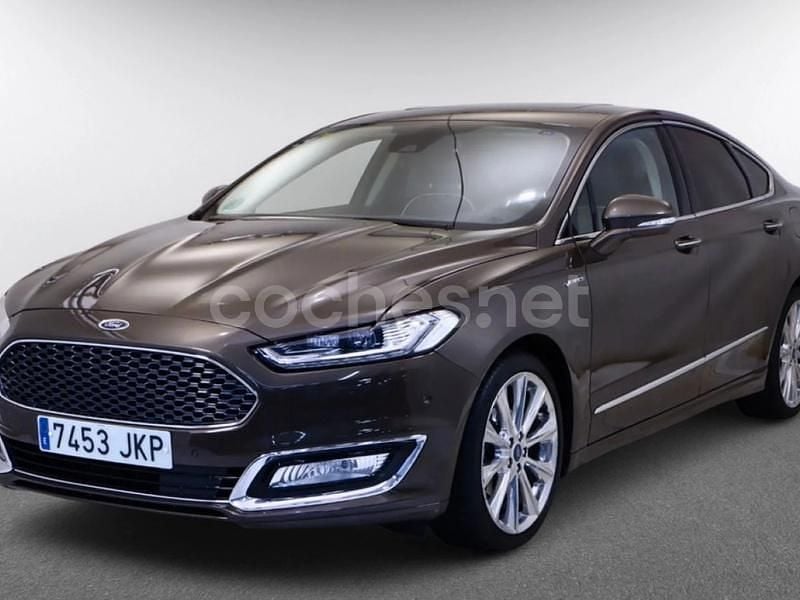 Marrón Usado 2016 Ford Mondeo Vignale Berlina | 15.840 € (Precio justo) - Imagen 1/4
