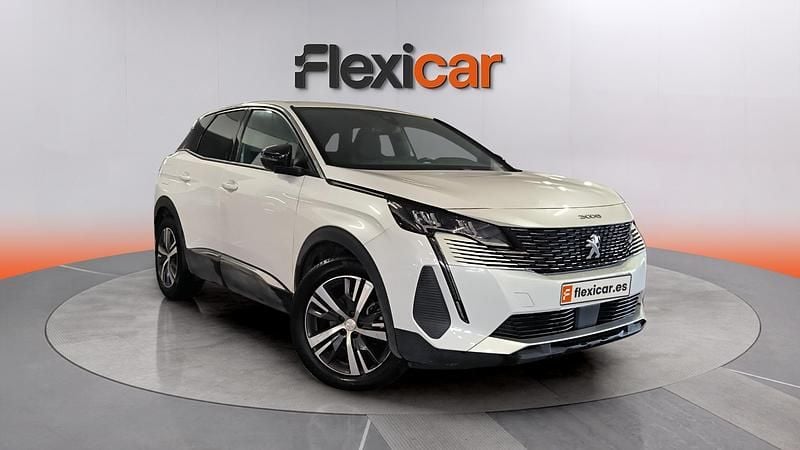 Usado Peugeot 3008 Allure 131 CV (96 kW) 2023 Blanco SUV