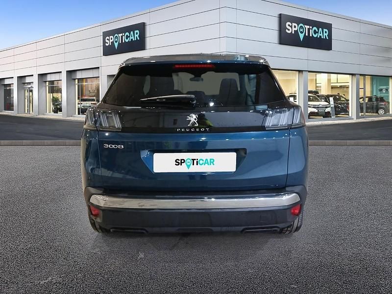 Usado Peugeot 3008 Allure 130 CV (95 kW) 2024 Azul SUV