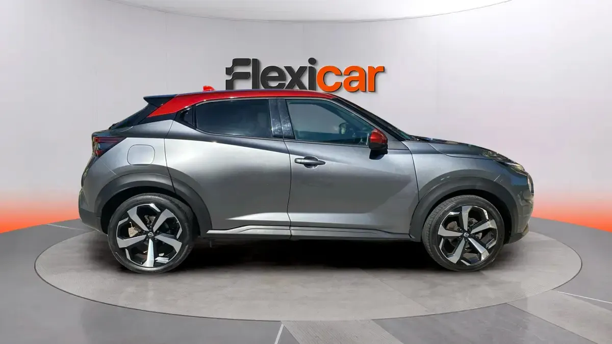 Usado Nissan Juke Tekna 114 CV (83 kW) 2023 Gris SUV