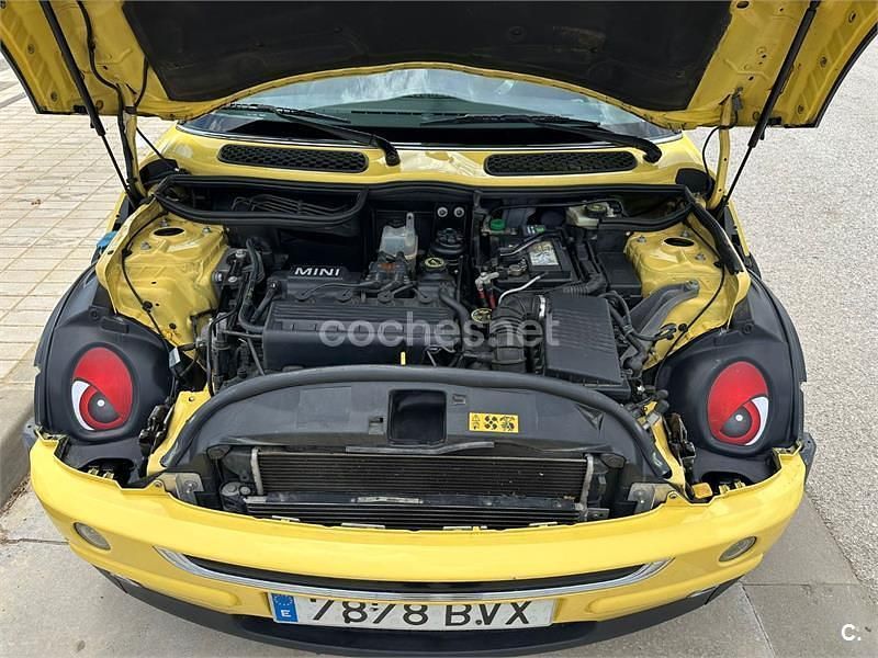 Usado Mini ONE 90 CV (66 kW) 2002 Amarillo Utilitario