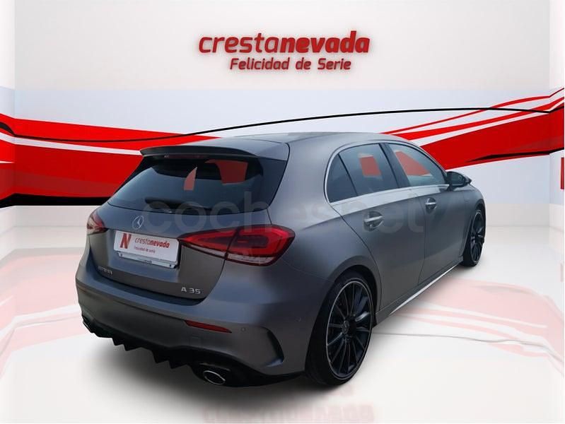 Usado Mercedes A35 AMG 306 CV (225 kW) 2022 Gris / plata Berlina