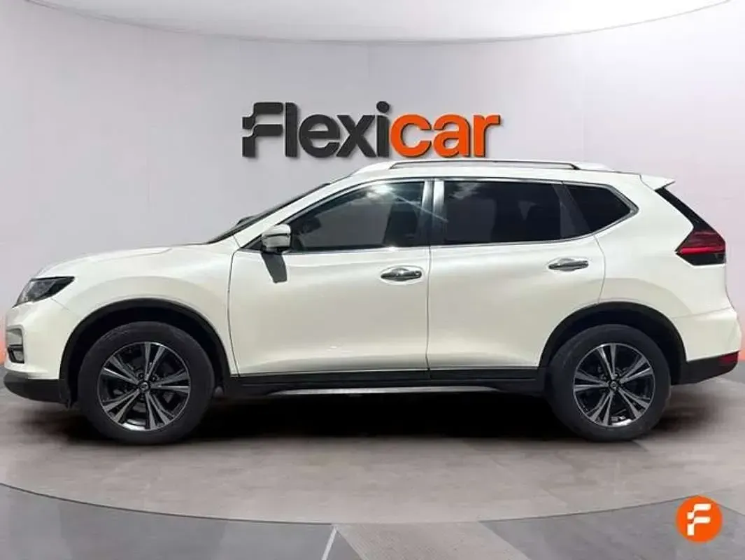 Usado Nissan X-Trail N-Connecta 163 CV (119 kW) 2018 Blanco SUV