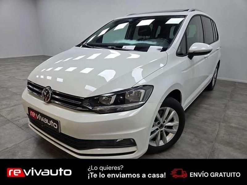 Usado VW Touran Advance 116 CV (85 kW) 2019 Blanco Monovolumen