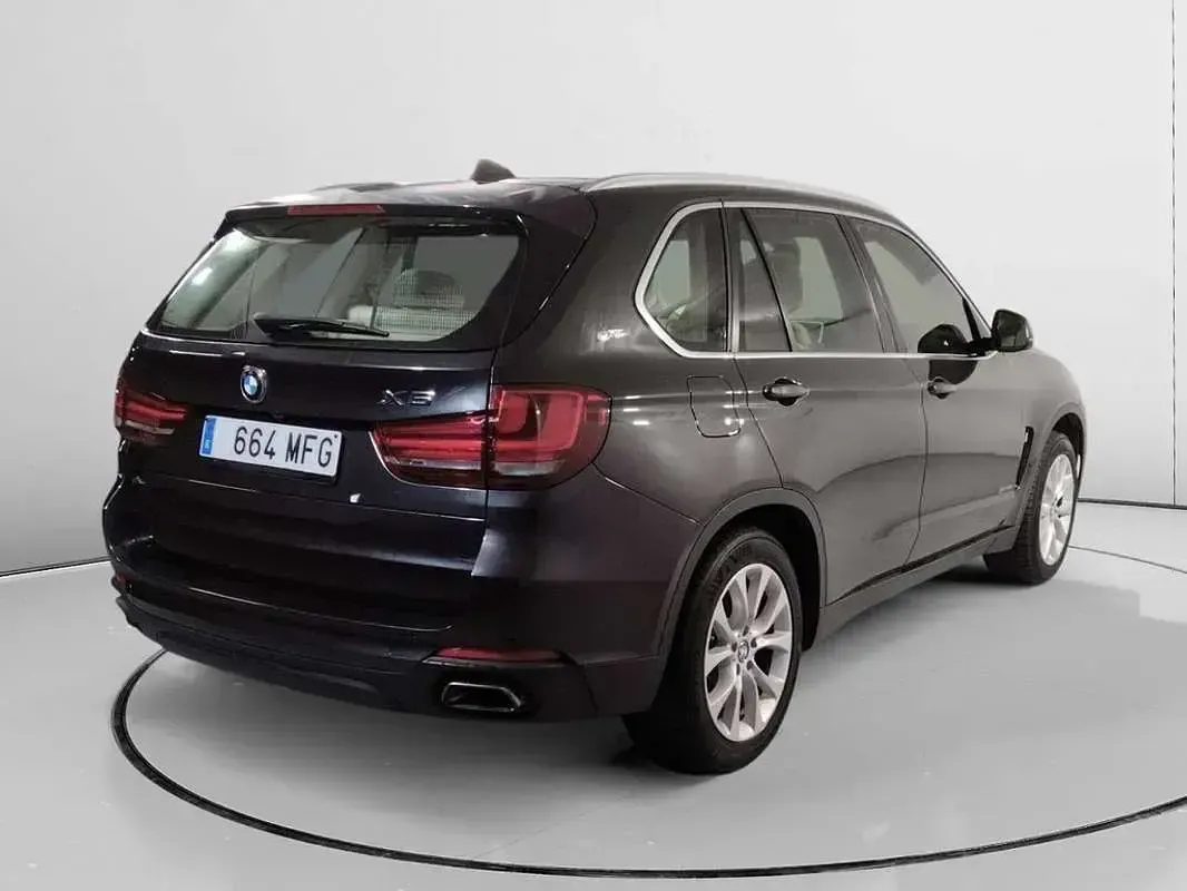 Usado BMW X5 Comfort Edition 313 CV (230 kW) 2018 Gris SUV