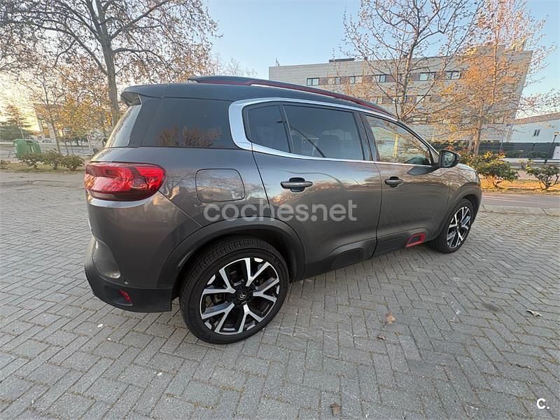 Usado Citroën C5 Aircross Comfort 177 CV (130 kW) 2019 Gris / plata SUV