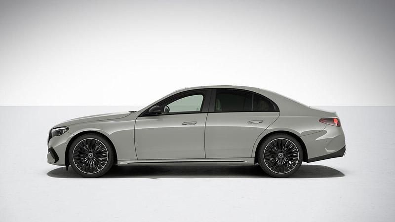 Nuevo Mercedes E220 197 CV (144 kW) 2025 Negro Berlina