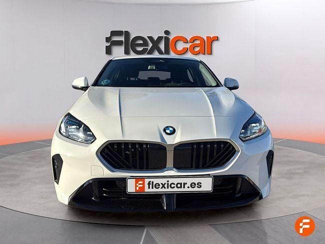 Usado BMW 120 163 CV (119 kW) 2025 Blanco Utilitario