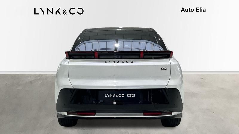Nuevo Lynk & Co 02 272 CV (200 kW) 2025 Blanco